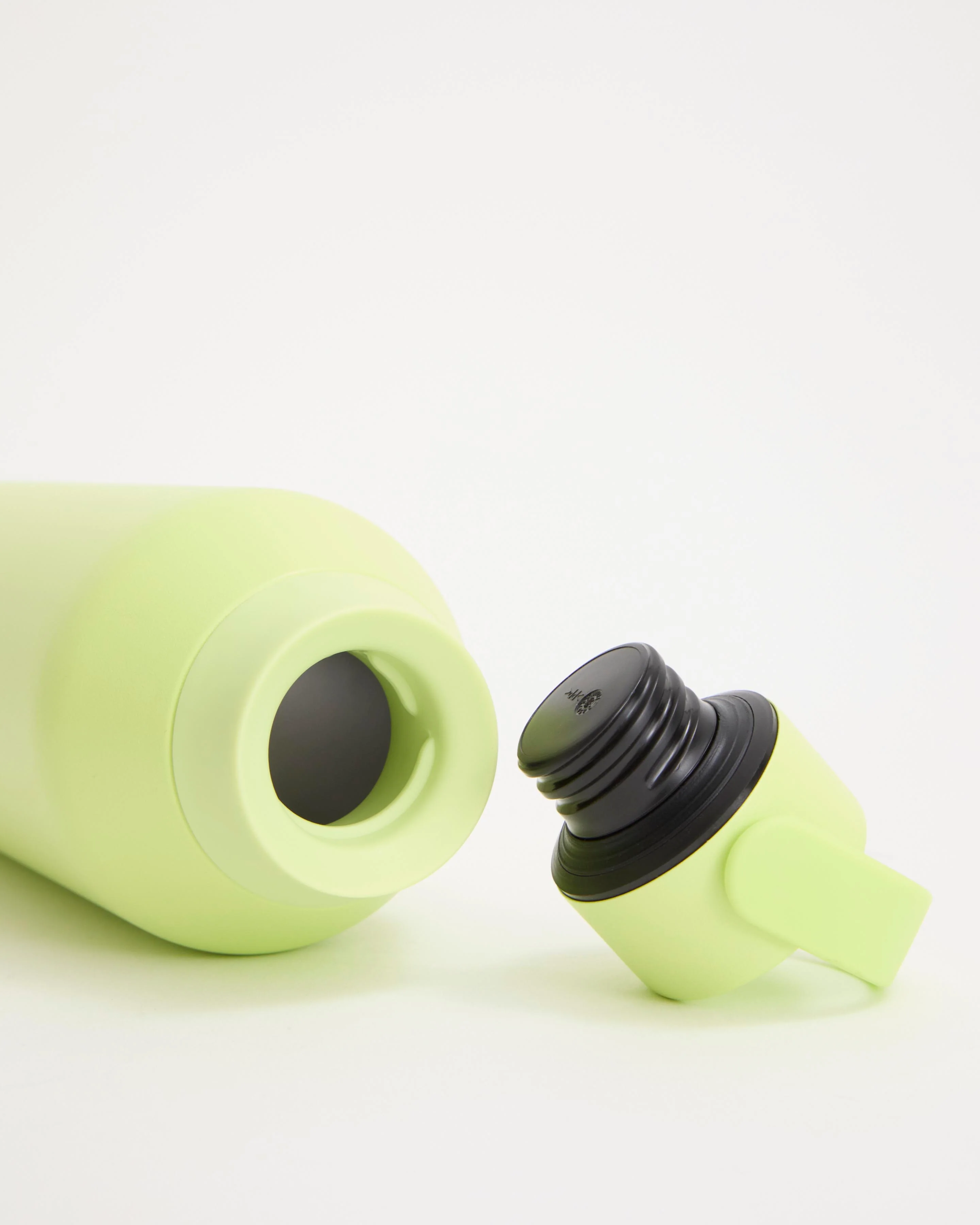 Limelite Water Bottle - Image 3